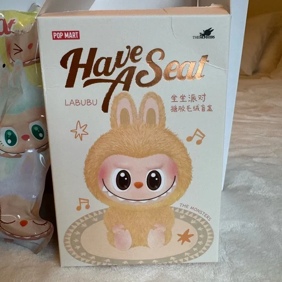 SISI Labubu Have A Seat Brand New - Picture 6 of 11